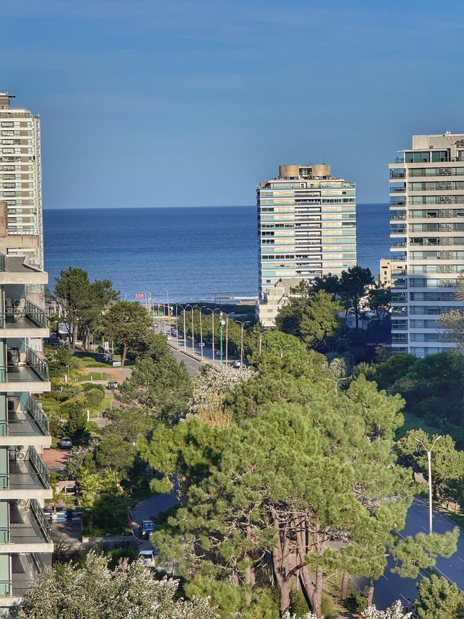 Apartamentos Torre Tressesenta Punta del Este Habitación foto