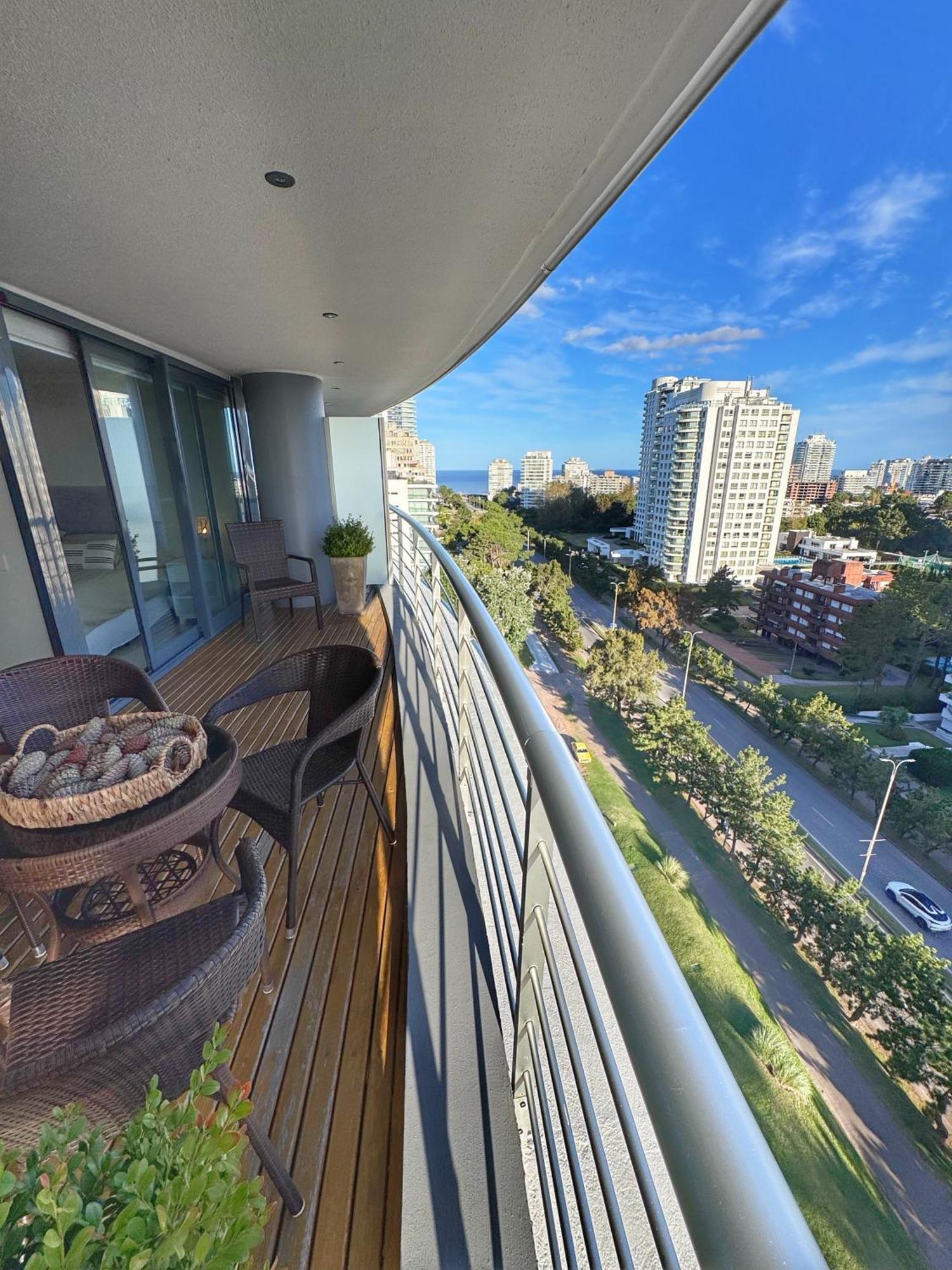 Apartamentos Torre Tressesenta Punta del Este Habitación foto